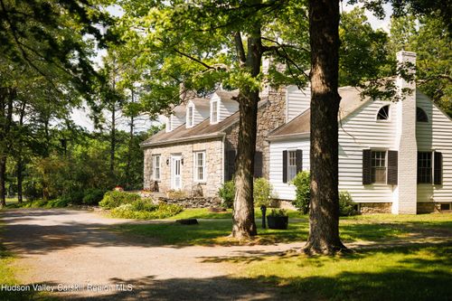 33 Scott Rd, Hudson, NY, 12534-4537 | Card Image