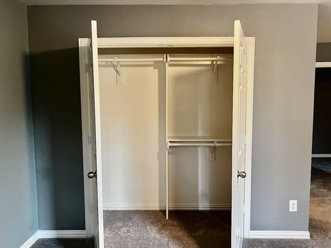 Main closet | Image 10