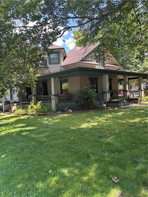 701 S Cherry St, Harrison, AR, 72601-5807 | Card Image