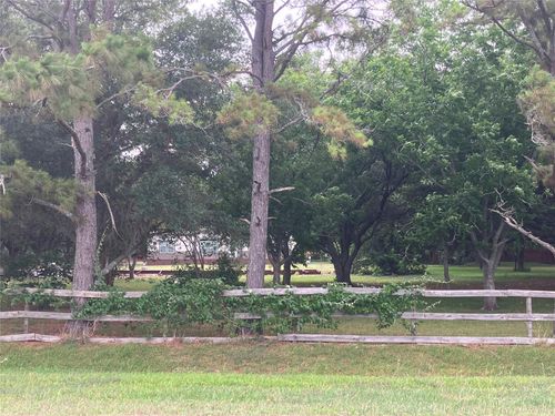 6109 County Road 225, East Bernard, TX, 77435-9195 | Card Image