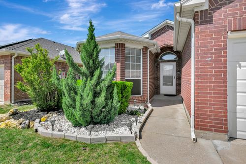 3921 Old Richwood Ln, Fort Worth, TX, 76244-5787 | Card Image