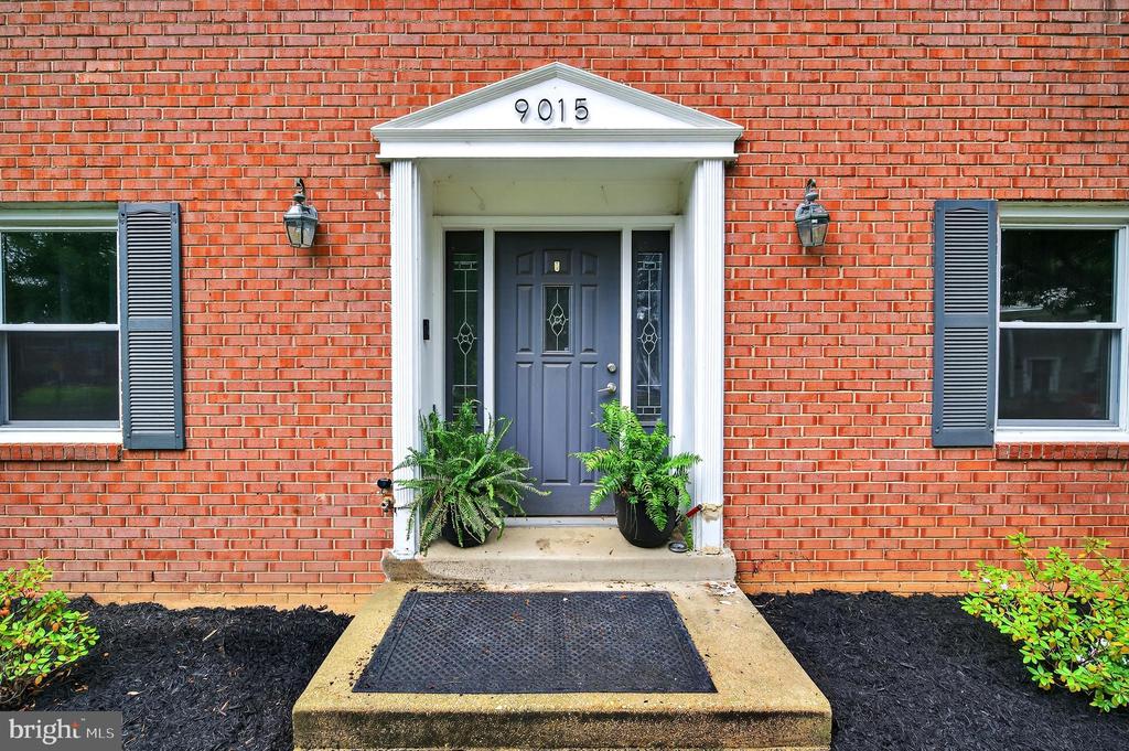 Residential in FORT WASHINGTON 2