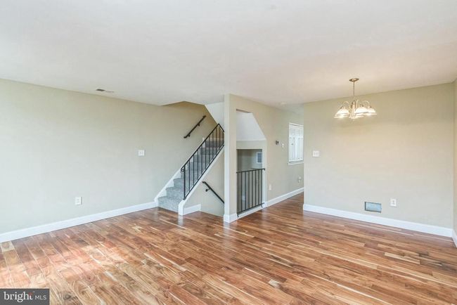 7946 Brighton Way, Townhouse with 3 bedrooms, 2 bathrooms and null parking in MANASSAS VA | Image 7