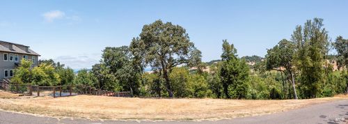 6057 Hyland Way, Penngrove, CA, 94951 | Card Image