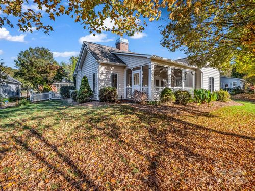 276 Cambridge Dr, Brevard, NC, 28712-9140 | Card Image