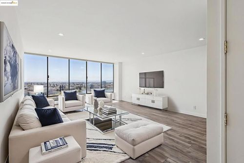 565 Bellevue Ave, Oakland, CA, 94610-4925 | Card Image