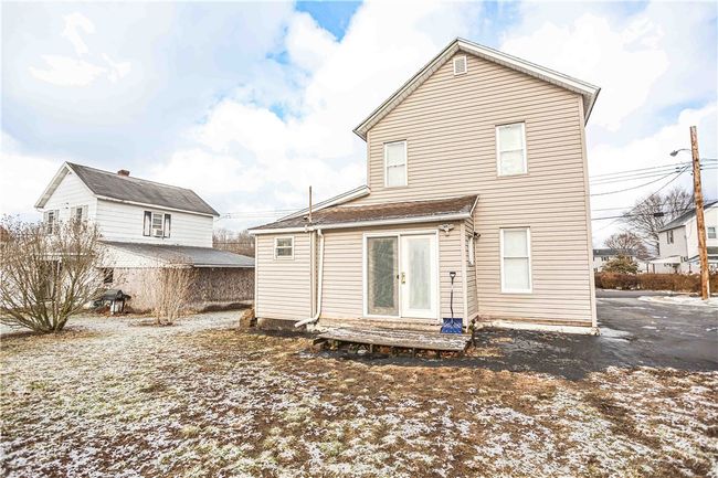 107 10 Th St, House other with 2 bedrooms, 1 bathrooms and null parking in Lucernemines PA | Image 25