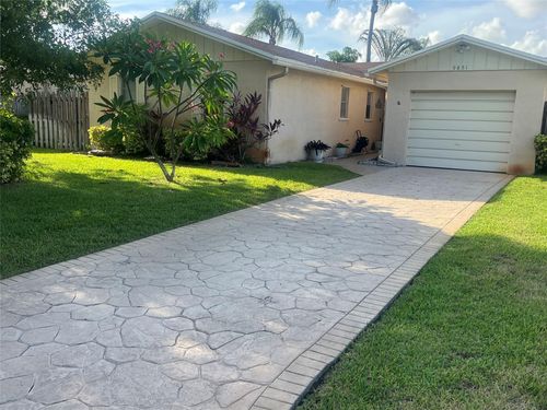 9851 Nw 24th St, Coral Springs, FL, 33065 | Card Image