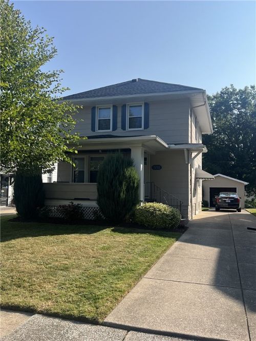 551 Smithson Ave, Erie, PA, 16511-2062 | Card Image