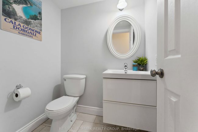 1426 Larkhaven Cres, House other with 3 bedrooms, 4 bathrooms and 4 parking in Orleans ON | Image 16