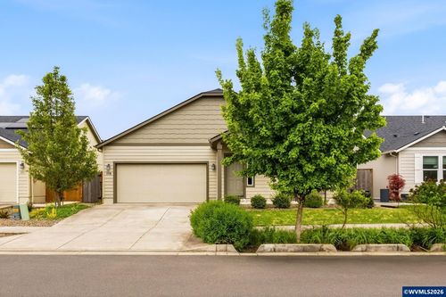 559 Se Casting St, Albany, OR, 97322 | Card Image