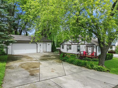 4117 Chestnut Avenue, Delavan, WI, 53115 | Card Image