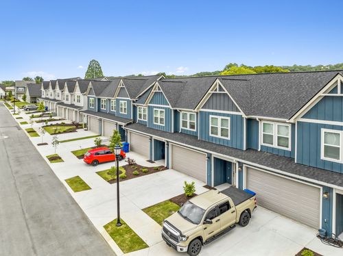 4950 Dyno Loop, Chattanooga, TN, 37415-1756 | Card Image