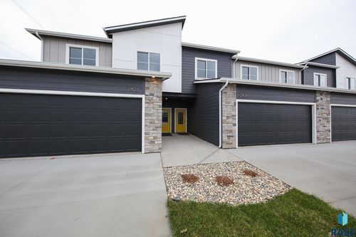 2425 E Caolinn Pl Place, Brandon, SD, 57005 | Card Image