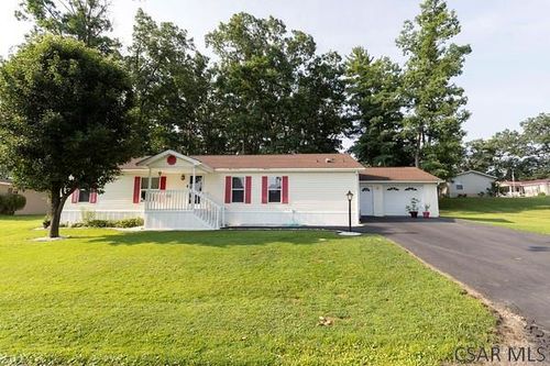 313 South Dr, Somerset, PA, 15501-2623 | Card Image