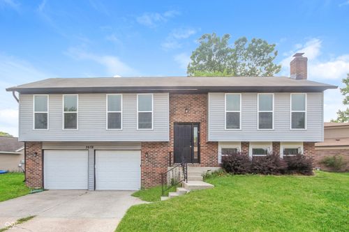 5678 Colonist Cir, Indianapolis, IN, 46254-1040 | Card Image