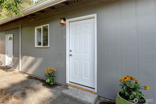 507 L St Se, Auburn, WA, 98002-6223 | Card Image