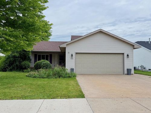 1190 Freedom Avenue, OSHKOSH, WI, 54901 | Card Image