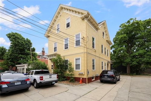 56 Barton St, Providence, RI, 02909-1854 | Card Image