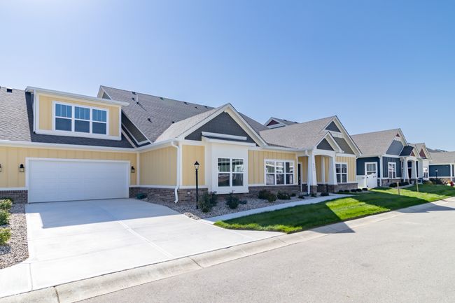 4435 W Preserve Pass, Condo with 2 bedrooms, 3 bathrooms and null parking in New Palestine IN | Image 47