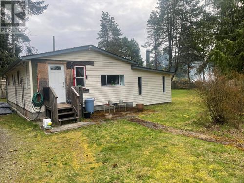 247 Huson Rd, Qualicum Beach, BC, V9K2A2 | Card Image