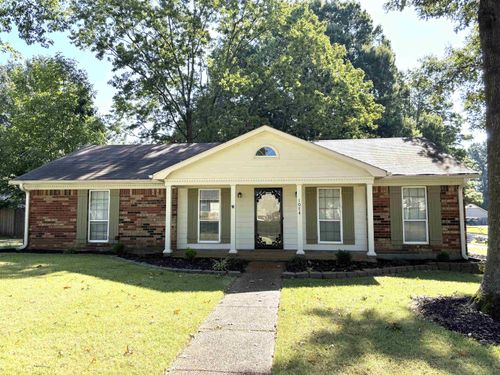 1074 Tararidge Dr, Collierville, TN, 38017-1138 | Card Image