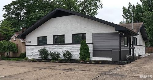 3809 Washington Ave, Evansville, IN, 47714-0547 | Card Image
