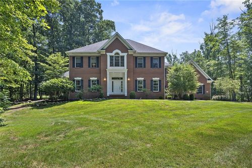 6039 Ledgeview Drive, Boston Heights, OH, 44264 | Card Image