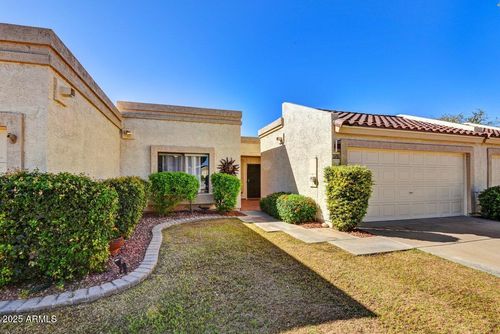 9727 W Kerry Ln, Peoria, AZ, 85382-2650 | Card Image