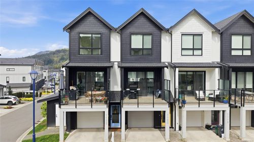 1122 Pullman Close, Langford, BC, V9B6Z1 | Card Image