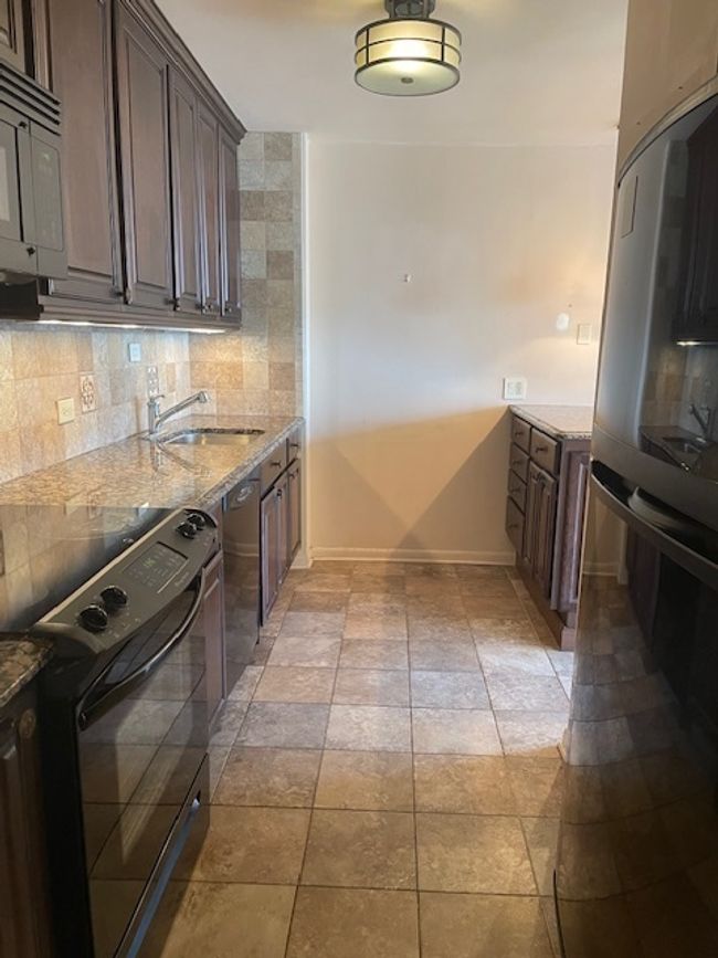 APT-1106 - 4250 N Marine Dr, Condo with 1 bedrooms, 1 bathrooms and 1 parking in Chicago IL | Image 7