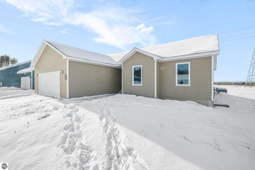 4475 Edwin Boulevard, Grawn, MI, 49637 | Card Image