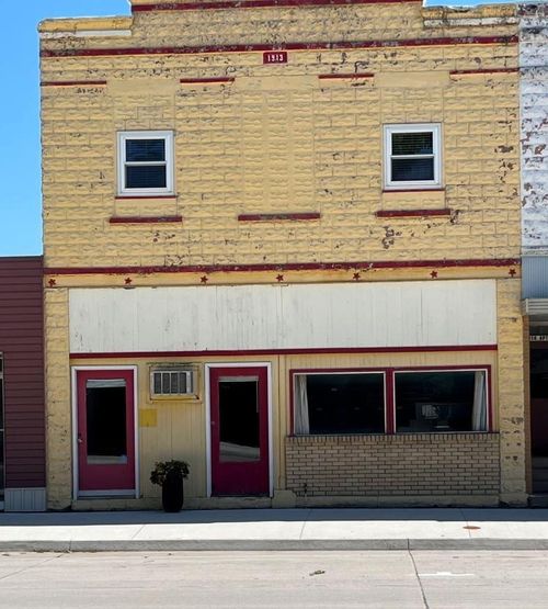 318 Main St, Readlyn, IA, 50668-7735 | Card Image