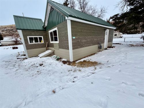 24 Luxor Ln, Sand Coulee, MT, 59472-9726 | Card Image