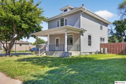1440 E 12th St, Fremont, NE, 68025-4329 | Card Image