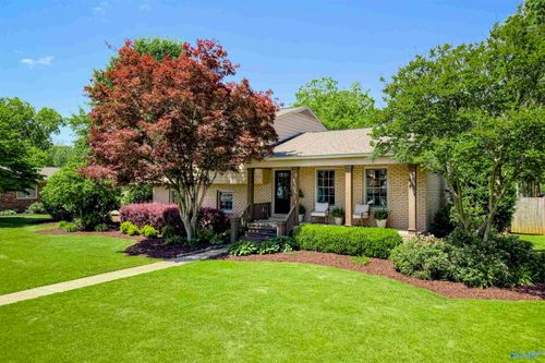 2209 Fleetwood Drive Se, Decatur, AL, 35601 | Card Image