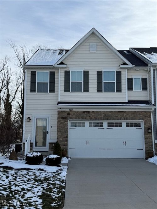 3306 Jackson Park Dr Nw, Massillon, OH, 44646-7307 | Card Image