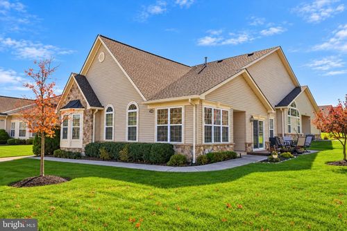 156 Fairway Dr, WARMINSTER, PA, 18974-3794 | Card Image