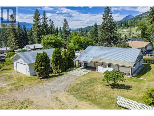 569B Habart Lower Road, Golden, BC, V0A1H2 | Card Image