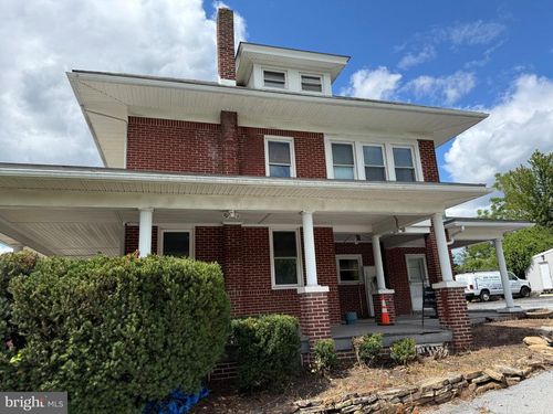 6271 Perkiomen Ave, BIRDSBORO, PA, 19508-9121 | Card Image