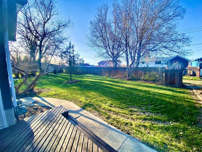 333 Grey St, House other with 3 bedrooms, 3 bathrooms and 6 parking in Granum AB | Image 41
