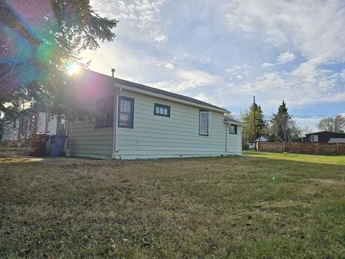 4802 52 Avenue, Grimshaw, AB, T0H1W0 | Card Image