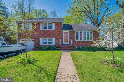 319 School Ln, LINTHICUM HEIGHTS, MD, 21090-2515 | Card Image