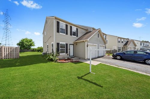 923 E Savannah Dr, Romeoville, IL, 60446-4123 | Card Image