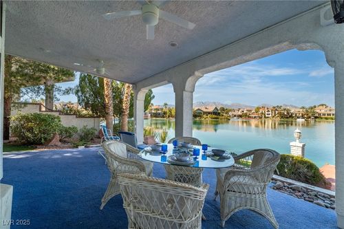 8744 Captains Pl, Las Vegas, NV, 89117-3515 | Card Image