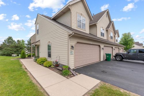 2639 W Honadel Boulevard, Oak Creek, WI, 53154 | Card Image