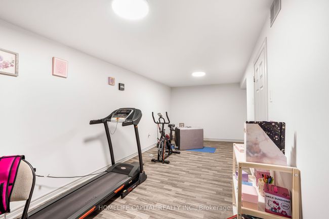 43 A Norway Spruce St, House other with 4 bedrooms, 1 bathrooms and 3 parking in Stittsville ON | Image 21