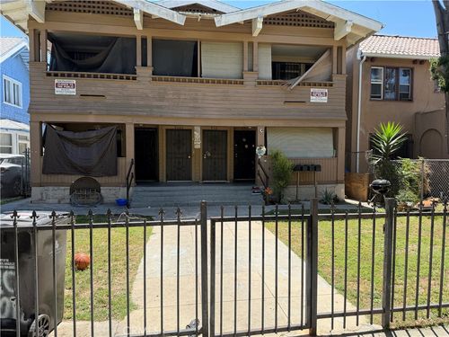 910 W 40th Place, Los Angeles, CA, 90037 | Card Image