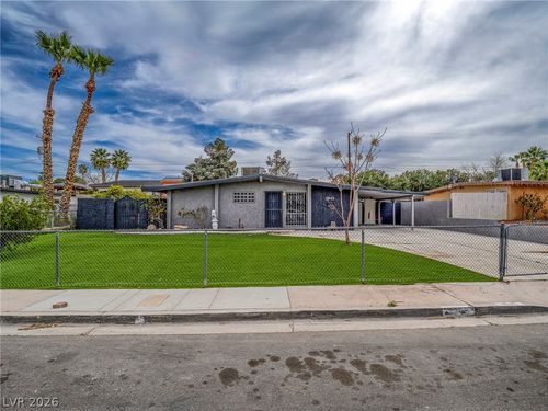 1945 La Brisa Ave, Las Vegas, NV, 89169-1633 | Card Image