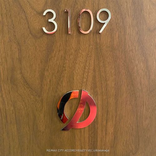 3109-17 Bathurst Street, Toronto, ON, M6A2E1 | Card Image